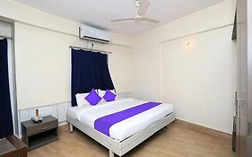 Fabhotel Devpriya
